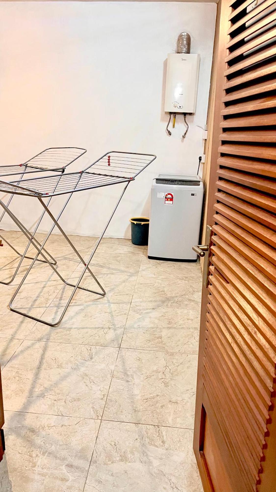 Ebony Apartment & Studio Ла-Голет Экстерьер фото